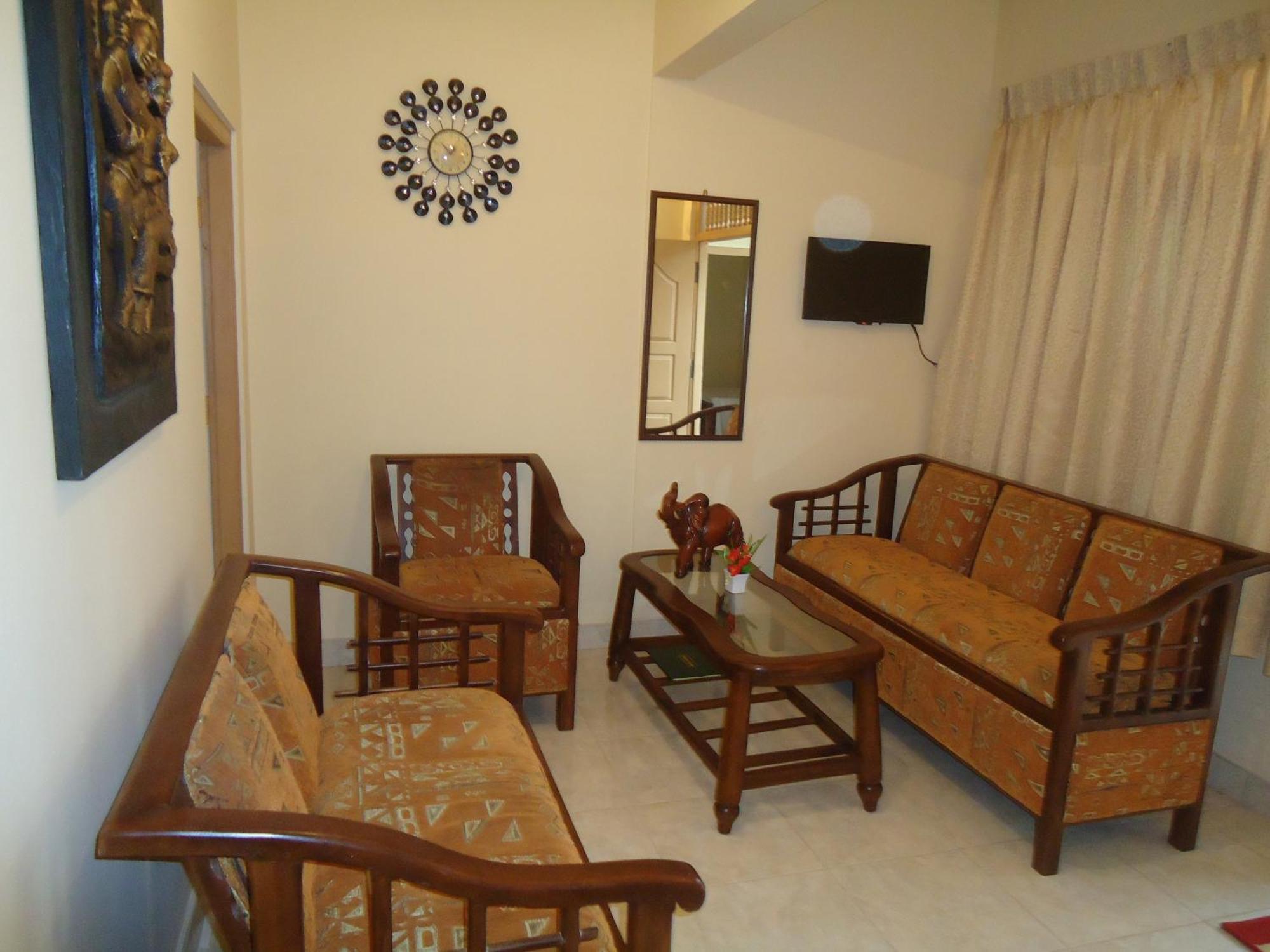 Guest House كادويلا المظهر الخارجي الصورة