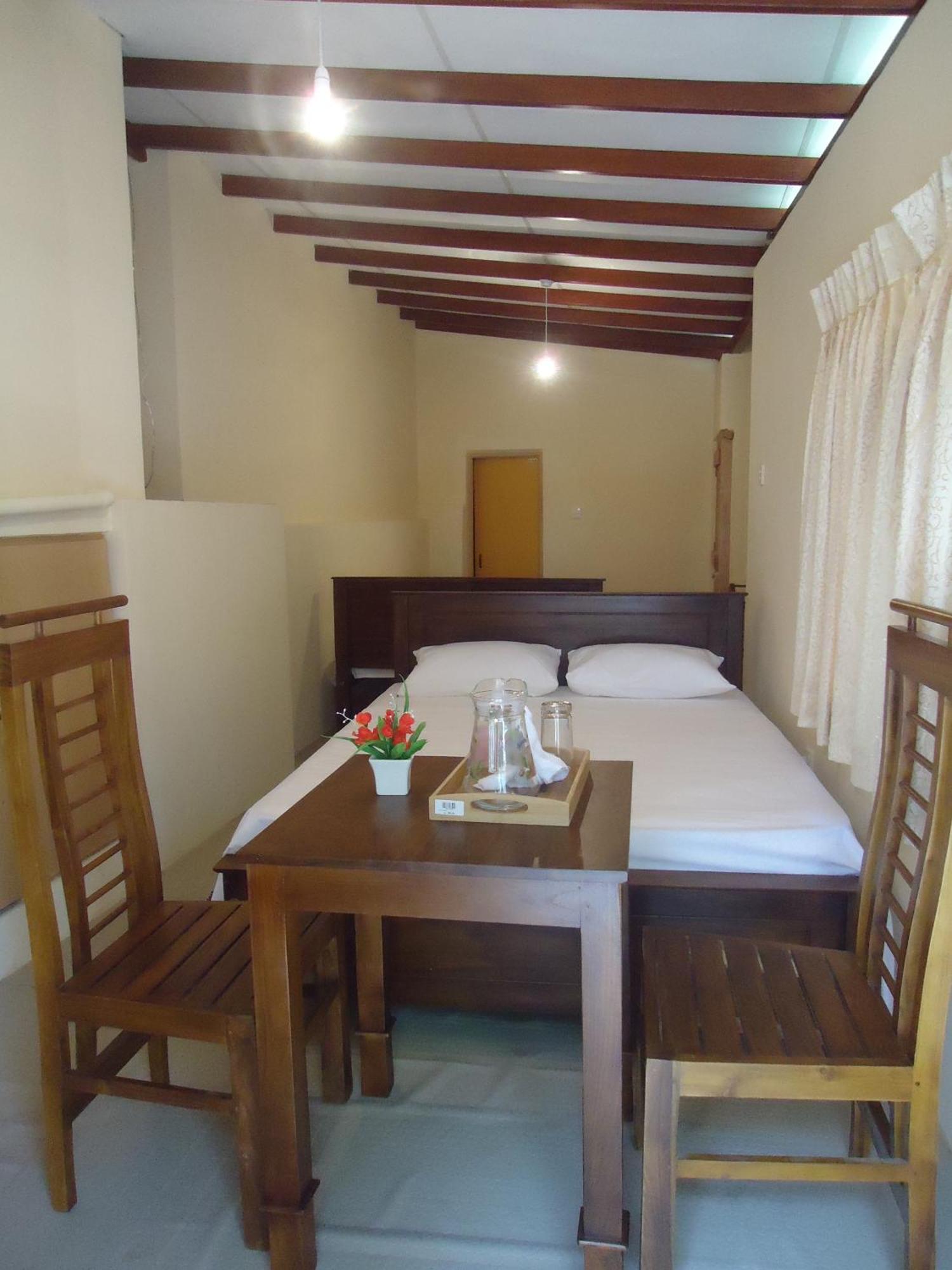 Guest House كادويلا المظهر الخارجي الصورة