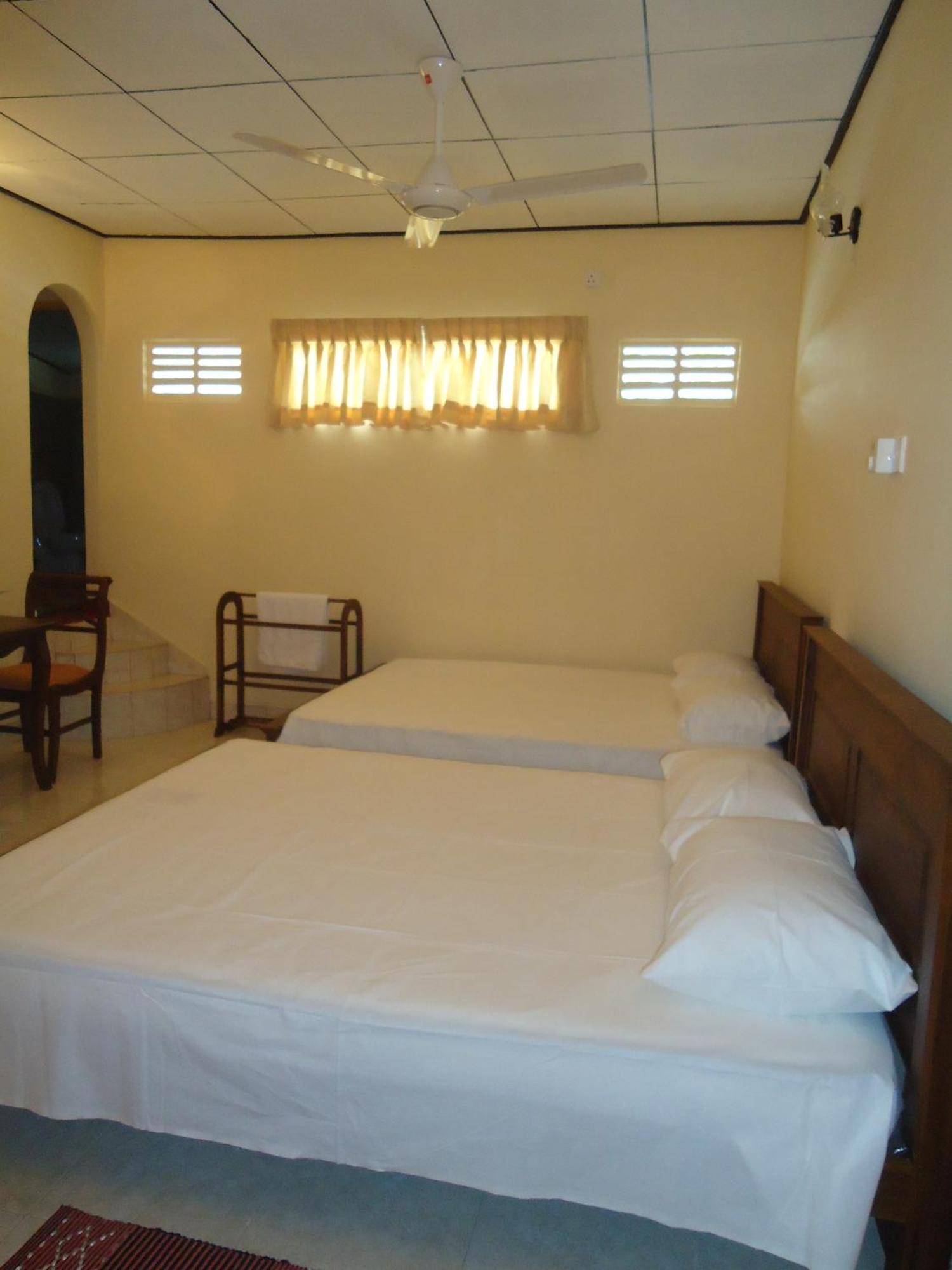 Guest House كادويلا المظهر الخارجي الصورة